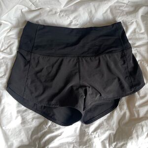 Lululemon Speed Up Shorts 2.5”